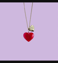 Load and play video in Gallery viewer, Hearts Aglow Necklace
